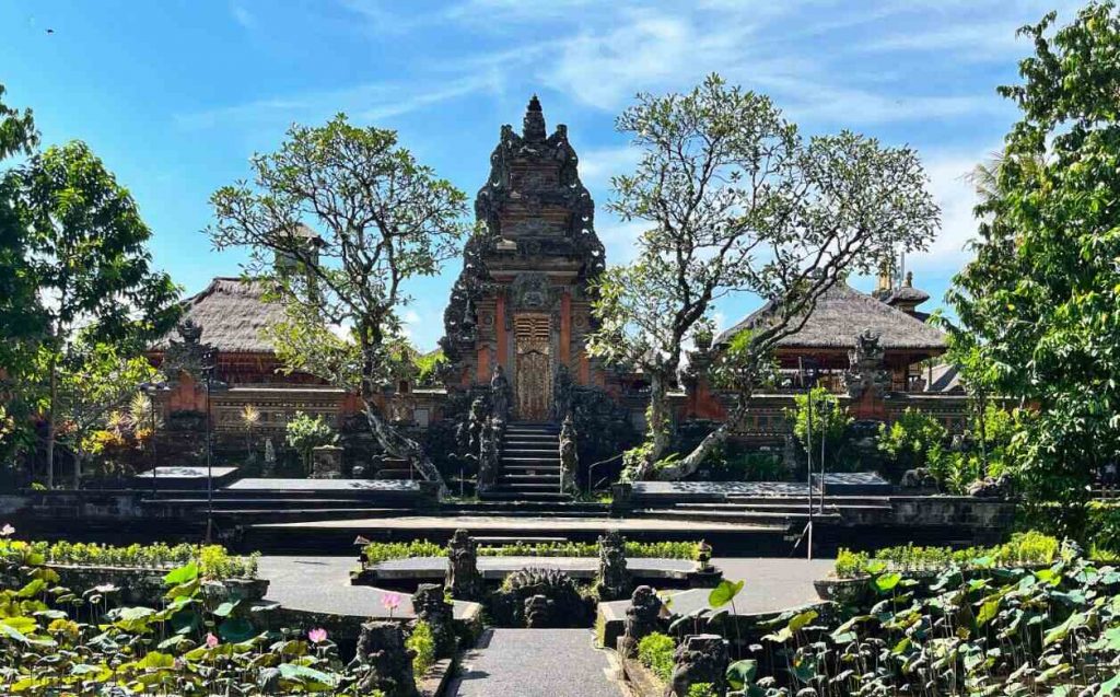 Pura Taman Kemuda