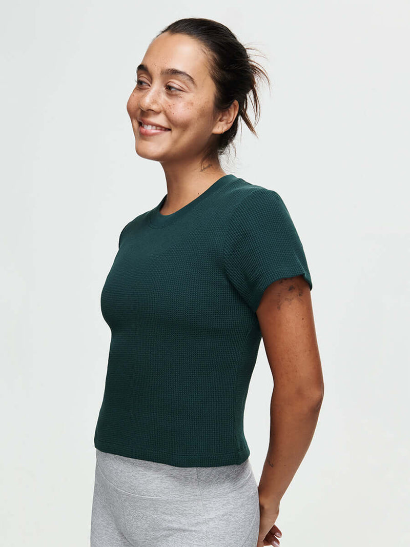 Waffle Baby Tee CL in green, featuring a cozy waffle texture for stylish comfort.